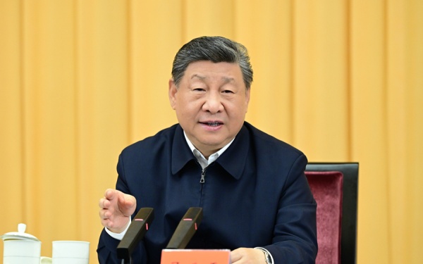 34月30日上午，中共中央总书记、国家主席、中央军委主席习近平在上海出席加强基础研究座谈会并发表重要讲话。.jpg