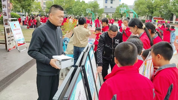600浙江丽水：反邪“小课堂”搬进松阳校园图片1_副本.jpg