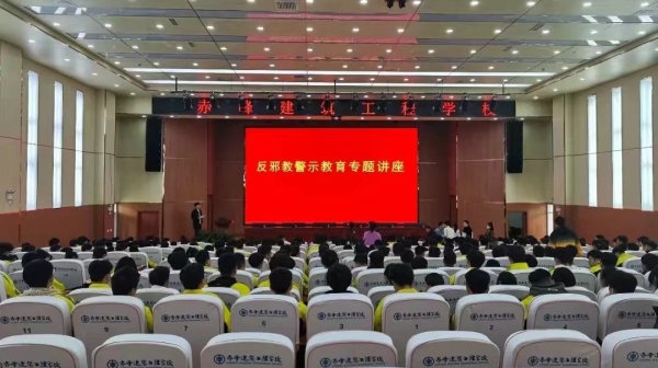 以易感人群为重点，实施精图片1.jpg